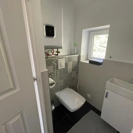 Rozsako Nyaralo Holiday home Badacsonytomaj