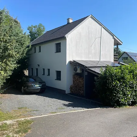 Rozsako Nyaralo 別荘 *